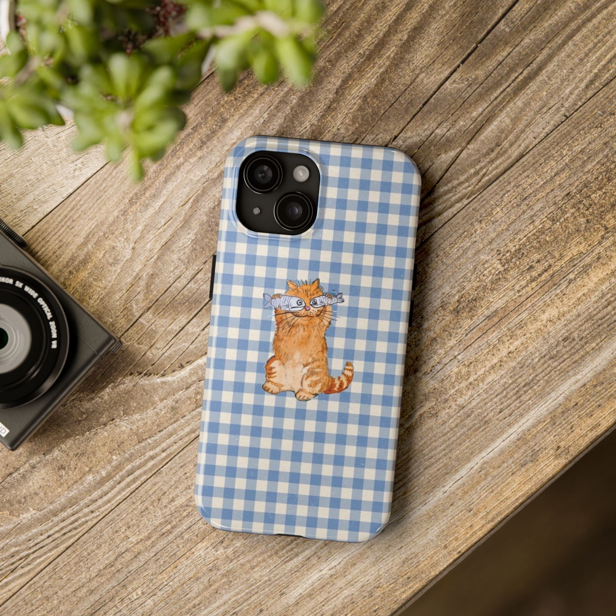 Cute Cat Gingham Phone Case – Funny Fish Eyes Retro Aesthetic Cover, Phone Accessory for ip 11 12 13 14 15 16 Promax Pro Plus